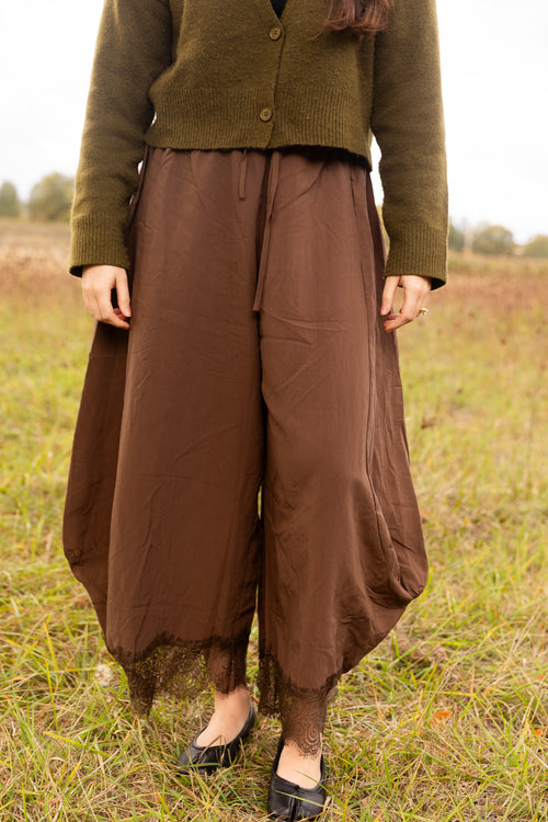 Balloon Pants // Brown